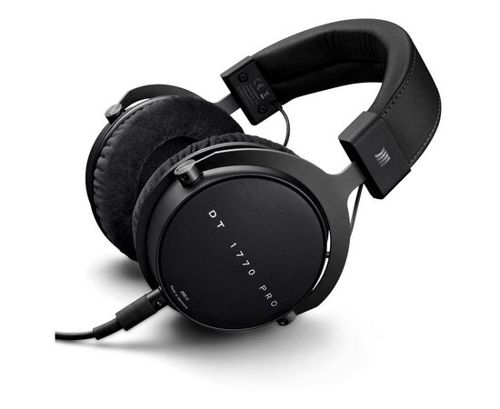 Наушники Beyerdynamic Dt 1770 Pro Black (282926), изображение 2 Наушники Beyerdynamic Dt 1770 Pro Black (282926), изображение 2