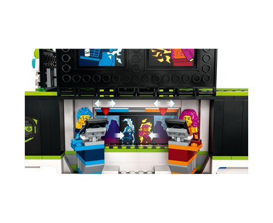 Конструктор LEGO City Вантажівка для ігрового турне 344 деталі (60388), зображення 6 Конструктор LEGO City Вантажівка для ігрового турне 344 деталі (60388), зображення 6