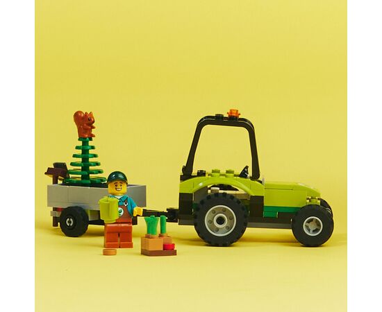 Конструктор LEGO City Трактор в парке 86 деталей (60390-), изображение 2 Конструктор LEGO City Трактор в парке 86 деталей (60390-), изображение 2