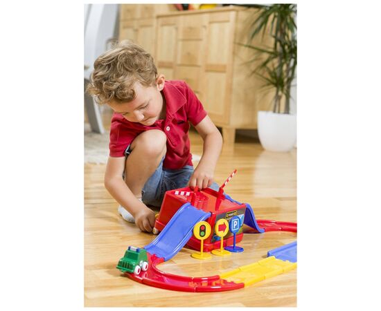 Игровой набор Viking Toys парковка с дорогой и техникой (45540), изображение 5 Игровой набор Viking Toys парковка с дорогой и техникой (45540), изображение 5