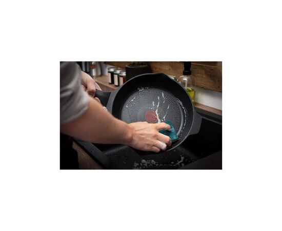 Сковорода Tefal Robusto 24см (E2490444), зображення 6 Сковорода Tefal Robusto 24см (E2490444), зображення 6