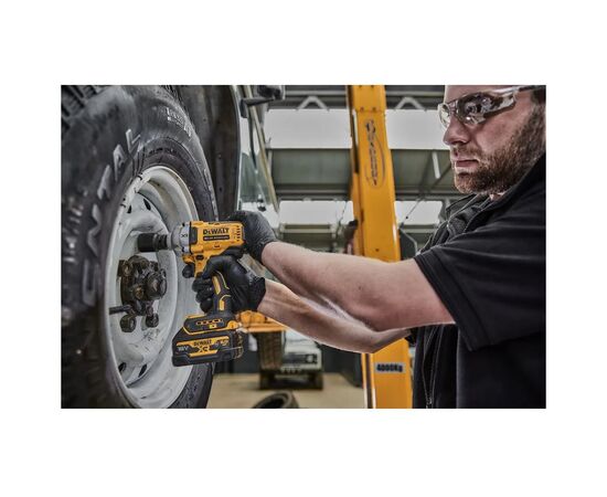 Гайковерт DeWALT 18 В XR Li-lon,812 Нм (без АКБ и ЗУ) (DCF891N), изображение 6 Гайковерт DeWALT 18 В XR Li-lon,812 Нм (без АКБ и ЗУ) (DCF891N), изображение 6