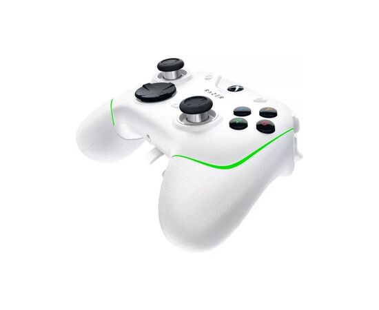 Геймпад Razer Wolverine V2 Chroma White (RZ06-04010200-R3M1), зображення 2 Геймпад Razer Wolverine V2 Chroma White (RZ06-04010200-R3M1), зображення 2