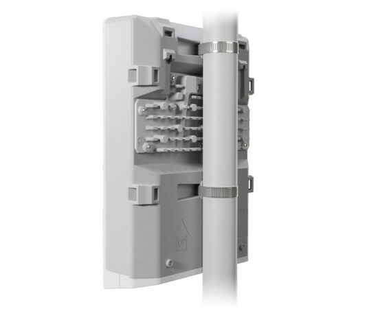Комутатор мережевий Mikrotik CSS610-1Gi-7R-2S+OUT, зображення 3 Комутатор мережевий Mikrotik CSS610-1Gi-7R-2S+OUT, зображення 3
