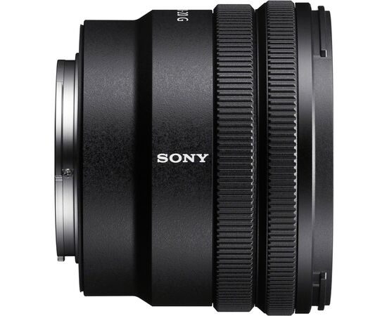 Об'єктив Sony 10-20mm f/4.0 G для NEX (SELP1020G.SYX), зображення 4 Об'єктив Sony 10-20mm f/4.0 G для NEX (SELP1020G.SYX), зображення 4