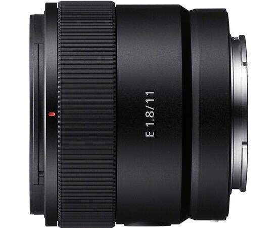 Объектив Sony 11mm, f/1.8 для NEX (SEL11F18.SYX), изображение 2 Объектив Sony 11mm, f/1.8 для NEX (SEL11F18.SYX), изображение 2