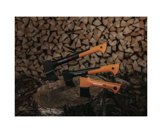 Топор Fiskars Х10 44.5 см, 1000г (1015619), изображение 8 Топор Fiskars Х10 44.5 см, 1000г (1015619), изображение 8