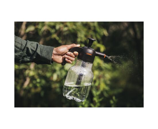 Опрыскиватель Fiskars 1.8л (1027379), изображение 2 Опрыскиватель Fiskars 1.8л (1027379), изображение 2