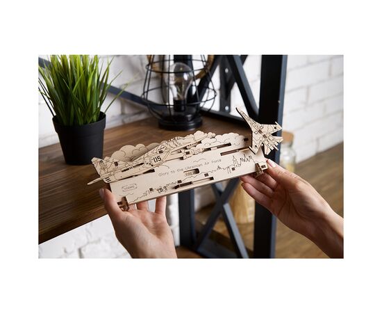 Конструктор Ugears Призрак Киева атакует (6337398), изображение 8 Конструктор Ugears Призрак Киева атакует (6337398), изображение 8