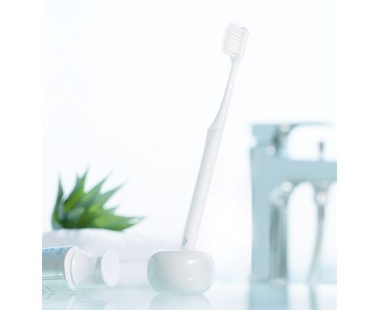 Зубная щетка Xiaomi Doctor B White средней жесткости (6970763911087), изображение 4 Зубная щетка Xiaomi Doctor B White средней жесткости (6970763911087), изображение 4