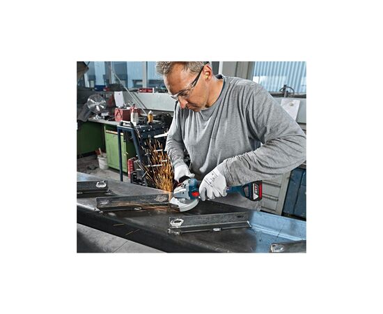 Шлифовальная машина Bosch 18V-10 (0.601.9J4.004), изображение 3 Шлифовальная машина Bosch 18V-10 (0.601.9J4.004), изображение 3