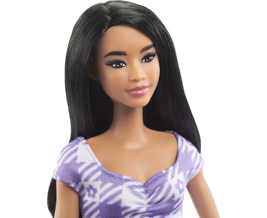 Лялька Barbie Модниця у ніжній сукні з фігурним вирізом (HJR98), зображення 3 Лялька Barbie Модниця у ніжній сукні з фігурним вирізом (HJR98), зображення 3