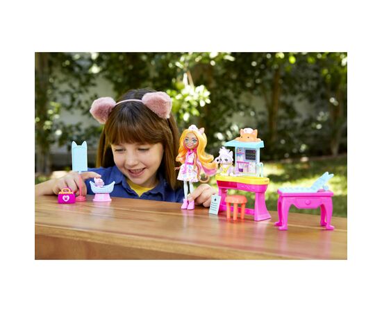 Кукла Enchantimals Медицинский кабинет госпожи Кошечки (HLH22), изображение 7 Кукла Enchantimals Медицинский кабинет госпожи Кошечки (HLH22), изображение 7