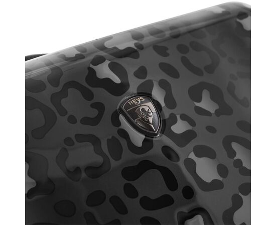 Чемодан Heys Black Leopard M (13127-3041-26), изображение 7 Чемодан Heys Black Leopard M (13127-3041-26), изображение 7
