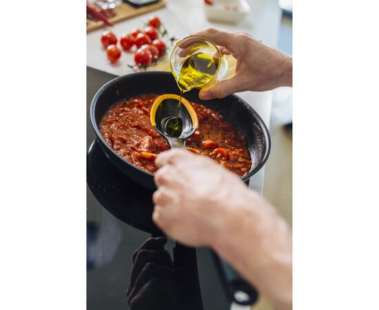 Ложка поварская Fiskars Functional Form (1027299), изображение 9 Ложка поварская Fiskars Functional Form (1027299), изображение 9
