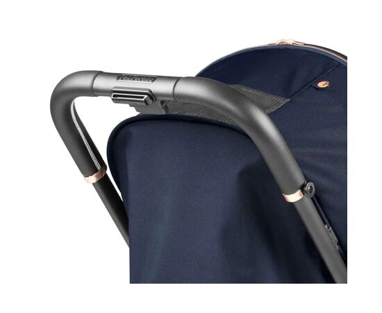 Коляска Peg-Perego Selfie компактная Blue Shine (синяя) (IP22000000RO51), изображение 6 Коляска Peg-Perego Selfie компактная Blue Shine (синяя) (IP22000000RO51), изображение 6