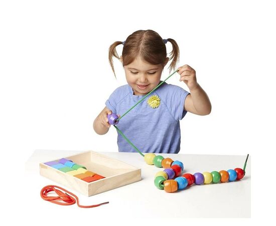 Развивающая игрушка Melissa&Doug Начальная шнуровка (MD10544), изображение 3 Развивающая игрушка Melissa&Doug Начальная шнуровка (MD10544), изображение 3