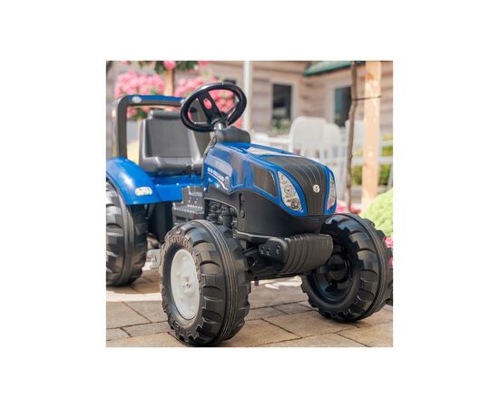 Веломобиль Falk New Holland трактор на педалях с прицепом Синий (3090B), изображение 4 Веломобиль Falk New Holland трактор на педалях с прицепом Синий (3090B), изображение 4