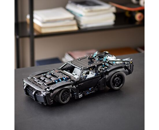 Конструктор LEGO Technic Бэтмен: Бэтмобиль 1360 деталей (42127), изображение 5