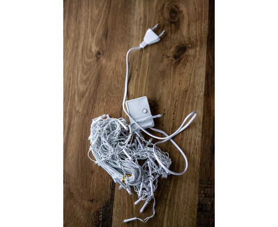 Гирлянда BPNY Сосульки White 100 LED, 3М, 220V (102970), изображение 2 Гирлянда BPNY Сосульки White 100 LED, 3М, 220V (102970), изображение 2