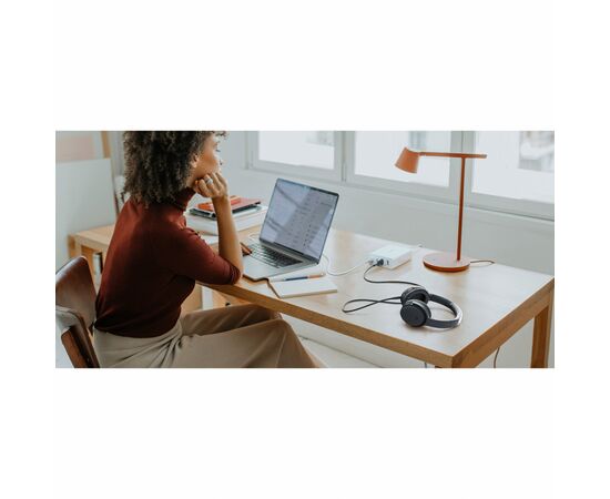 Зарядное устройство Belkin Home Charger 108W GAN Dual USB-С/USB-A (WCH010VFWH), изображение 7 Зарядное устройство Belkin Home Charger 108W GAN Dual USB-С/USB-A (WCH010VFWH), изображение 7