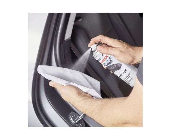 Автомобільний очисник Sonax Gummipfleger 300 мл (340200), зображення 4 Автомобільний очисник Sonax Gummipfleger 300 мл (340200), зображення 4