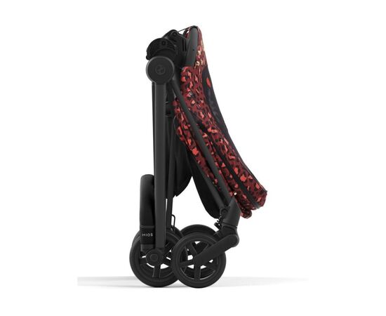 Набір текстилю для коляски Cybex Mios by Alec Voelkel Rockstar (522000367), зображення 7 Набір текстилю для коляски Cybex Mios by Alec Voelkel Rockstar (522000367), зображення 7