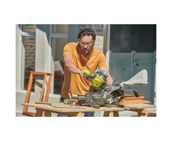 Торцовочная пила Ryobi ONE+ RMS18190-0 (без АКБ и ЗУ) (5133005502), изображение 7 Торцовочная пила Ryobi ONE+ RMS18190-0 (без АКБ и ЗУ) (5133005502), изображение 7