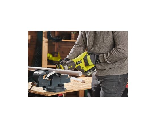 Сабельная пила Ryobi ONE+ RRS18-0 (без АКБ и ЗУ) (5133005404), изображение 3 Сабельная пила Ryobi ONE+ RRS18-0 (без АКБ и ЗУ) (5133005404), изображение 3