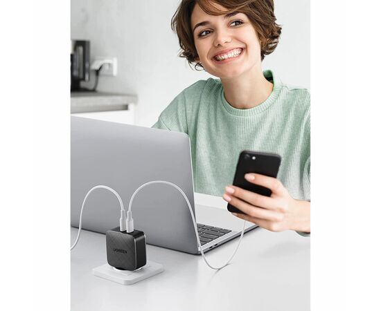Зарядное устройство Ugreen CD216 66W 2xType-C PD Charger (Black) (70867), изображение 6 Зарядное устройство Ugreen CD216 66W 2xType-C PD Charger (Black) (70867), изображение 6