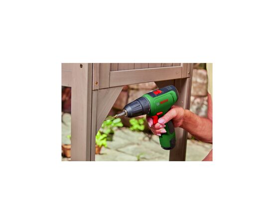 Шуруповерт Bosch EasyDrill 1200, 12В, 2х1.5Ач, ЗУ, набор сверл и бит, кейс (0.603.9D3.007), изображение 4 Шуруповерт Bosch EasyDrill 1200, 12В, 2х1.5Ач, ЗУ, набор сверл и бит, кейс (0.603.9D3.007), изображение 4