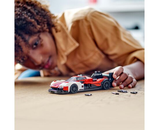 Конструктор LEGO Speed Champions Porsche 963 280 деталей (76916), изображение 6 Конструктор LEGO Speed Champions Porsche 963 280 деталей (76916), изображение 6