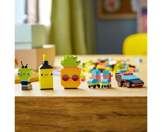 Конструктор LEGO Classic Творчі неонові веселощі 333 деталі (11027), зображення 7