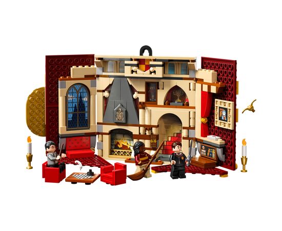 Конструктор LEGO Harry Potter Прапор гуртожитку Ґрифіндор 285 деталей (76409), зображення 2 Конструктор LEGO Harry Potter Прапор гуртожитку Ґрифіндор 285 деталей (76409), зображення 2