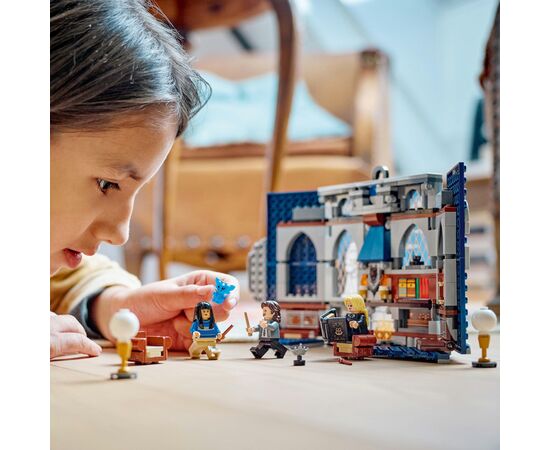 Конструктор LEGO Harry Potter Прапор гуртожитку Рейвенклов 305 деталей (76411), зображення 6 Конструктор LEGO Harry Potter Прапор гуртожитку Рейвенклов 305 деталей (76411), зображення 6
