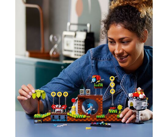 Конструктор LEGO Ideas Їжачок Сонік — Зона із зеленим пагорбом 1125 деталей (21331), зображення 3 Конструктор LEGO Ideas Їжачок Сонік — Зона із зеленим пагорбом 1125 деталей (21331), зображення 3