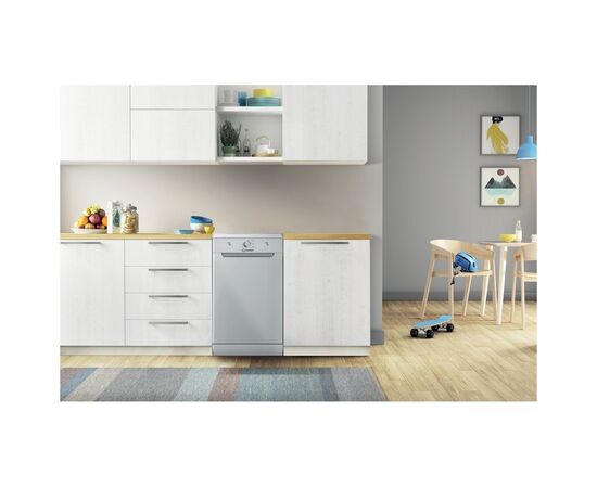 Посудомоечная машина Indesit DSCFE1B10SRU, изображение 5 Посудомоечная машина Indesit DSCFE1B10SRU, изображение 5