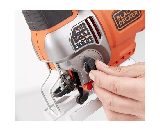 Электролобзик Black&Decker 50 Вт, 1000 - 3100 ход/мин, 2.2 кг, кейс (BES610K), изображение 5 Электролобзик Black&Decker 50 Вт, 1000 - 3100 ход/мин, 2.2 кг, кейс (BES610K), изображение 5