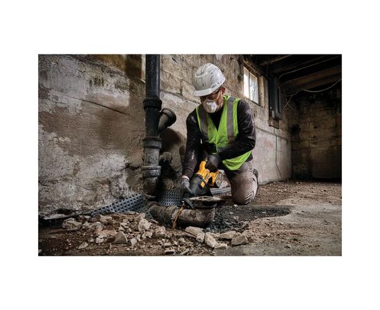 Сабельная пила DeWALT 54В XR FLEXVOLT Li-lon, 0 - 3000 ход/мин (без АКБ и ЗУ) (DCS389N), изображение 2 Сабельная пила DeWALT 54В XR FLEXVOLT Li-lon, 0 - 3000 ход/мин (без АКБ и ЗУ) (DCS389N), изображение 2