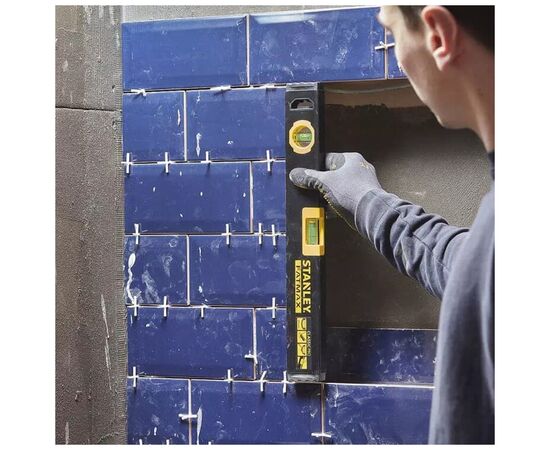 Рівень Stanley FatMax WATERFIT CLASSIC PRO, алюмінієвий каркас, L=400 мм, 2 капс. (FMHT42553-1), зображення 5 Рівень Stanley FatMax WATERFIT CLASSIC PRO, алюмінієвий каркас, L=400 мм, 2 капс. (FMHT42553-1), зображення 5