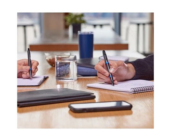 Ручка кулькова Parker IM 17 Professionals Vibrant Rings Marine Blue BT BP (27 032), зображення 5 Ручка кулькова Parker IM 17 Professionals Vibrant Rings Marine Blue BT BP (27 032), зображення 5