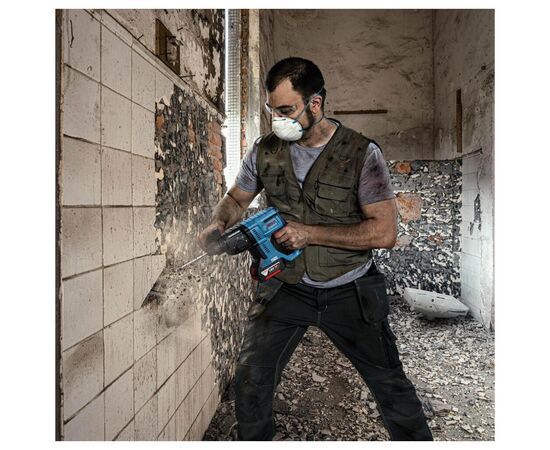 Перфоратор Bosch GBH 180-LI, 1x4.0 Ач, 18, 2 Дж, набор SDS Plus, 2.3 кг (0.615.990.M9C), изображение 5 Перфоратор Bosch GBH 180-LI, 1x4.0 Ач, 18, 2 Дж, набор SDS Plus, 2.3 кг (0.615.990.M9C), изображение 5