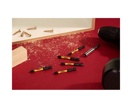 Набор бит DeWALT IMPACT TORSION, ударные, Pozidriv, Pz2, L=57 мм, 5 шт (DT7391T), изображение 4 Набор бит DeWALT IMPACT TORSION, ударные, Pozidriv, Pz2, L=57 мм, 5 шт (DT7391T), изображение 4
