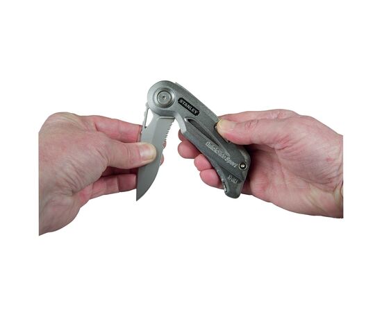 Нож монтажный Stanley QUICKSLIDE SPORT UTILITY KNIFE складной с двумя лезвиями (0-10-813), изображение 4 Нож монтажный Stanley QUICKSLIDE SPORT UTILITY KNIFE складной с двумя лезвиями (0-10-813), изображение 4