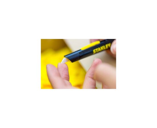 Нож монтажный Stanley с выдвижным керамическим лезвием , L=130 мм. (STHT0-10293), изображение 4 Нож монтажный Stanley с выдвижным керамическим лезвием , L=130 мм. (STHT0-10293), изображение 4