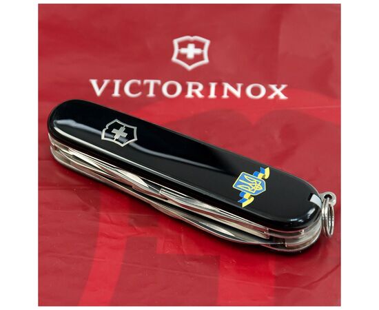 Нож Victorinox Climber Ukraine Black "Герб України Зі Стрічкою" (1.3703.3_T1010u), изображение 2