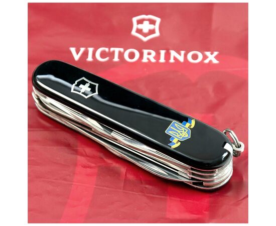 Ніж Victorinox Huntsman Ukraine Black "Герб України Зі Стрічкою" (1.3713.3_T1010u), зображення 2