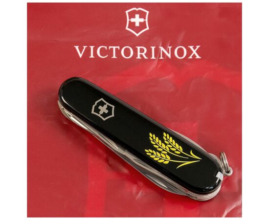 Нож Victorinox Huntsman Ukraine Black "Колосся Пшениці" (1.3713.3_T1338u), изображение 2 Нож Victorinox Huntsman Ukraine Black "Колосся Пшениці" (1.3713.3_T1338u), изображение 2