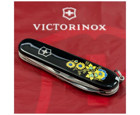 Нож Victorinox Spartan Ukraine Black "Квіти" (1.3603.3_T1050u), изображение 2 Нож Victorinox Spartan Ukraine Black "Квіти" (1.3603.3_T1050u), изображение 2