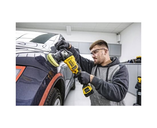 Шлифовальная машина DeWALT полировальная 18В XR Li-Ion, 2x5Ah, кейс TSTAK (DCM848P2), изображение 7 Шлифовальная машина DeWALT полировальная 18В XR Li-Ion, 2x5Ah, кейс TSTAK (DCM848P2), изображение 7